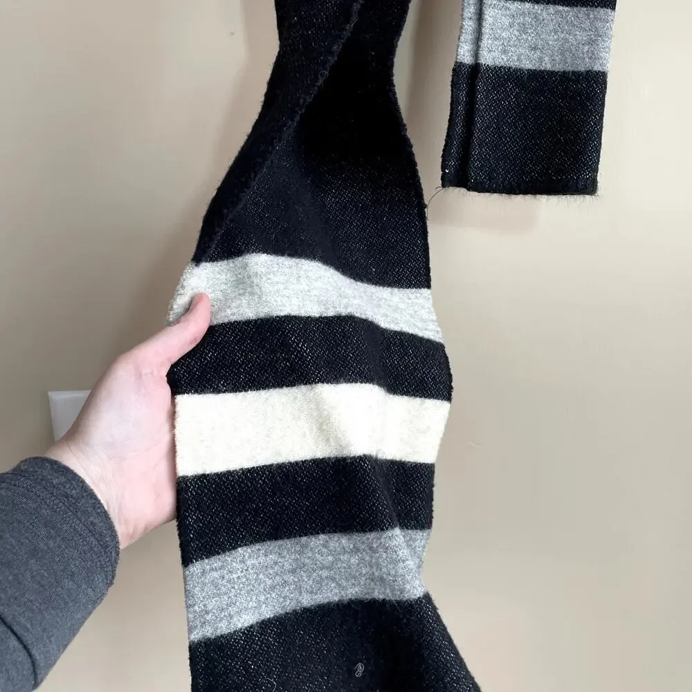 Faribault Wollen‎ Mill Co. 1865 black gray white striped wool scarf warm winter